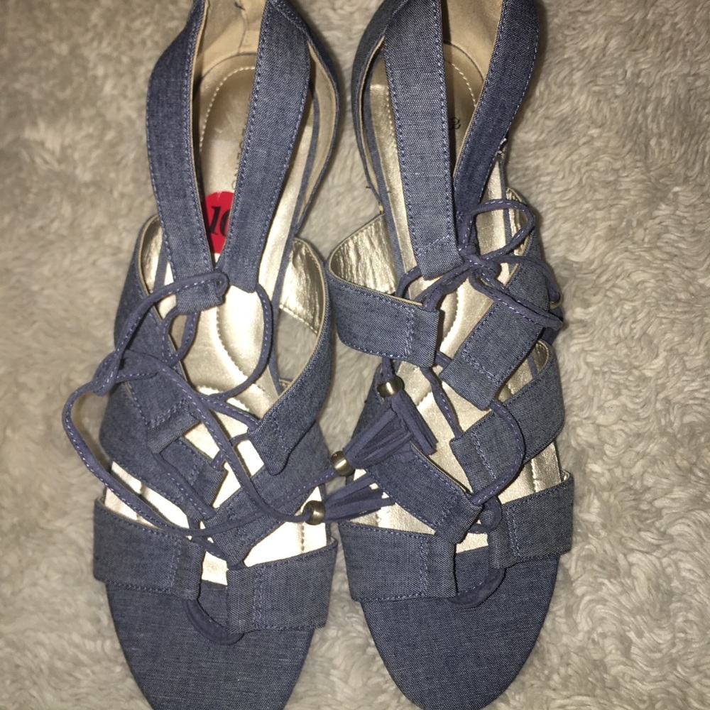 Bandolino Wedge‎ sandals